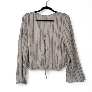 Arizona Bell Sleeve Top